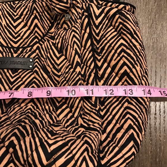 “Vera Bradley” Nice Size Purse - Picture 6 of 7